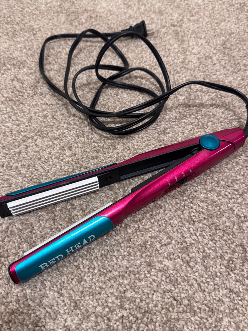 Bed Head Pink and Teal Mini Crimper Straightener